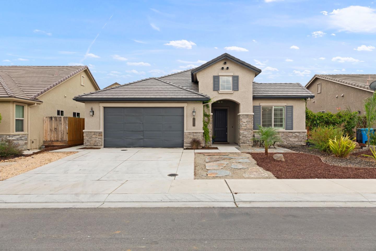 1635 Sunflower DR