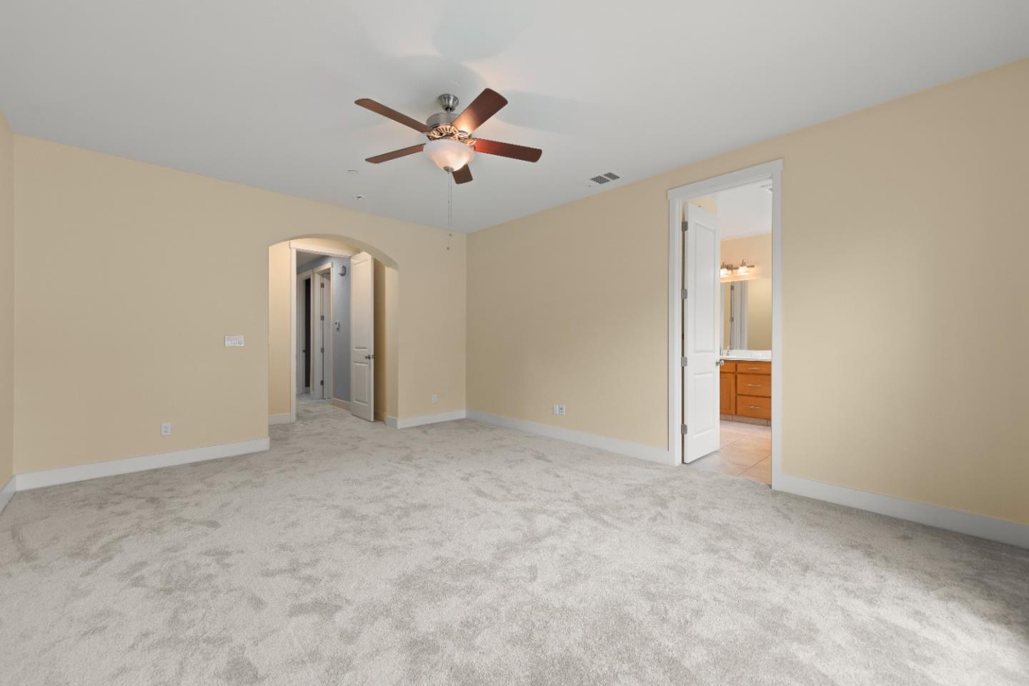 1635 Sunflower DR