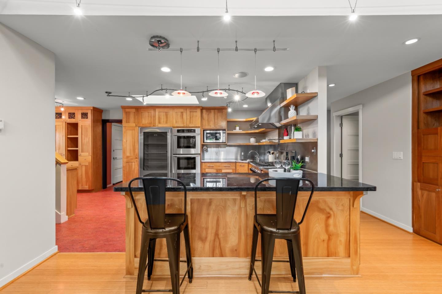 2429 De Soto DR