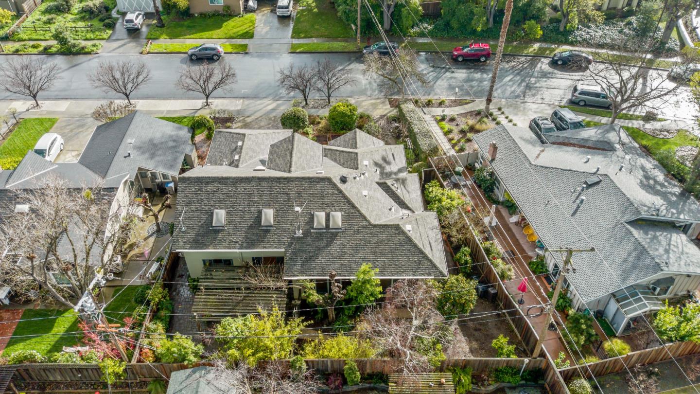 2429 De Soto DR