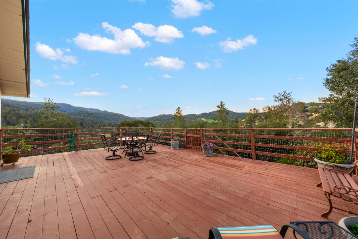 420 Eleana DR