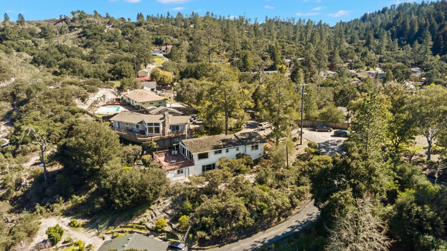 420 Eleana DR
