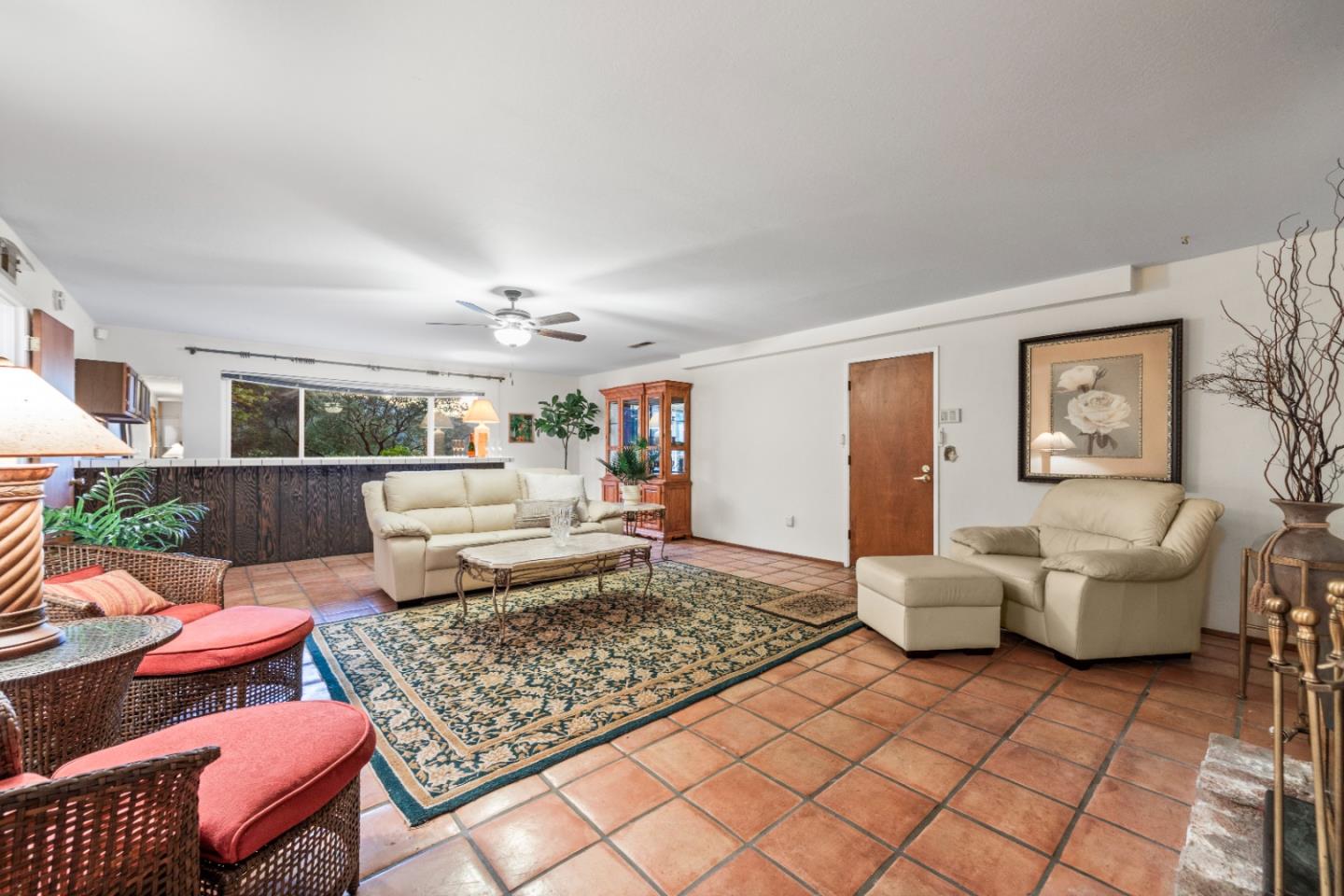 420 Eleana DR