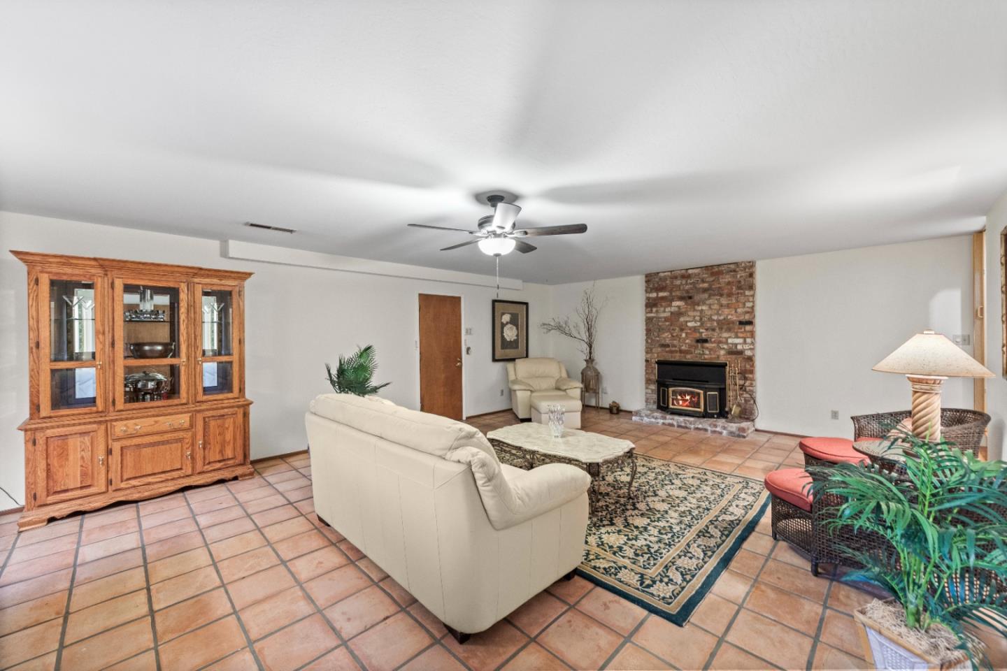 420 Eleana DR