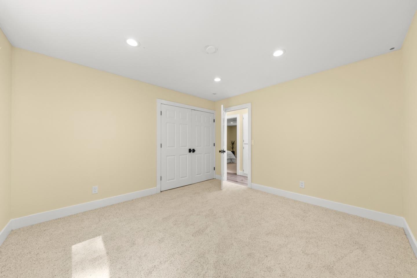 230 Melin AVE