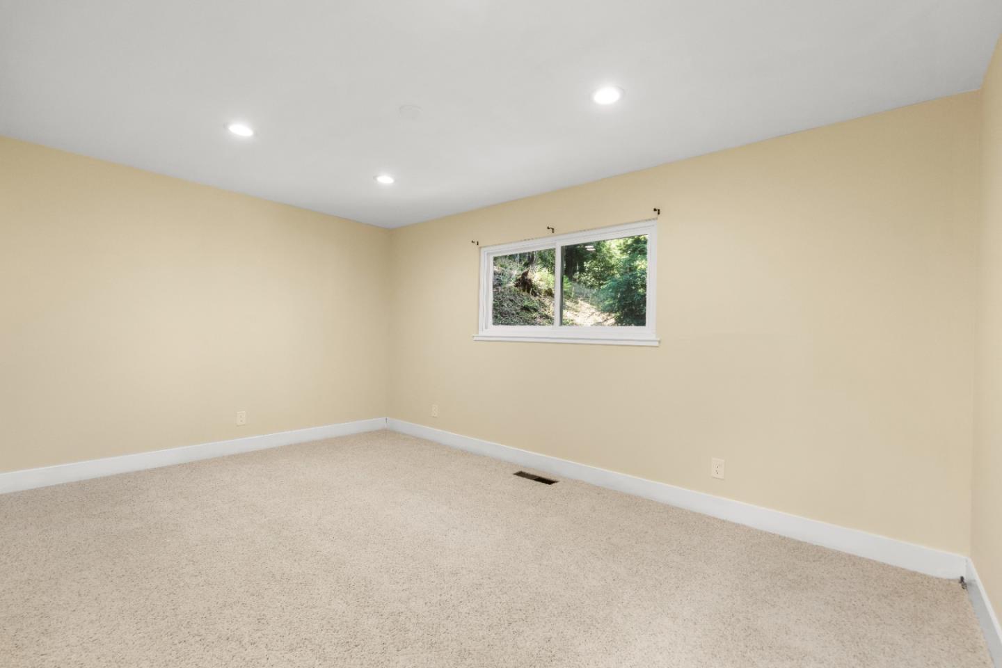 230 Melin AVE