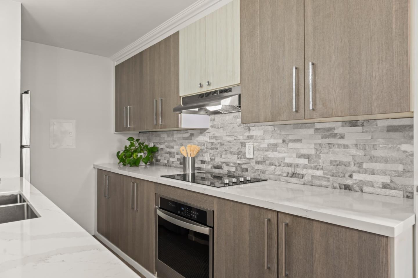 1415 Ruby CT 3