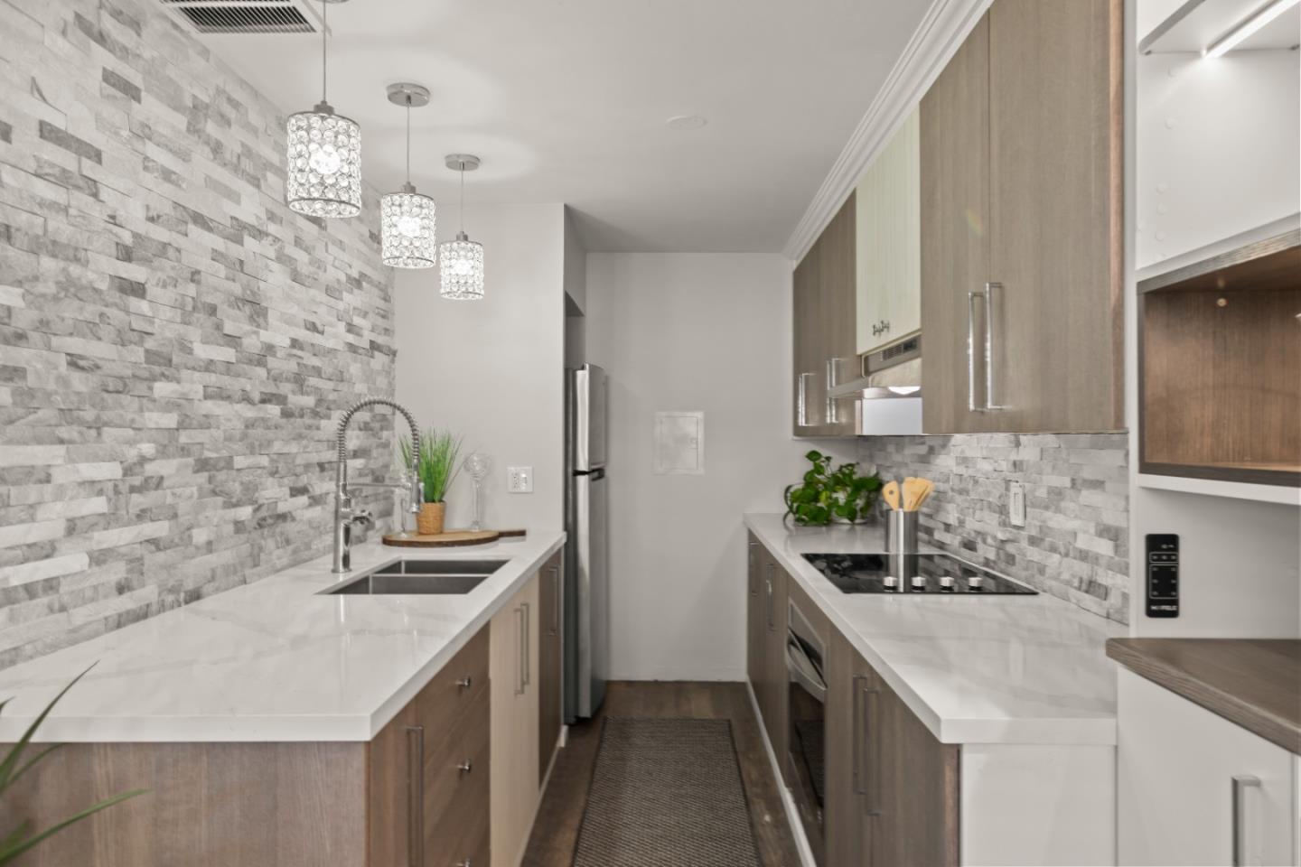 1415 Ruby CT 3