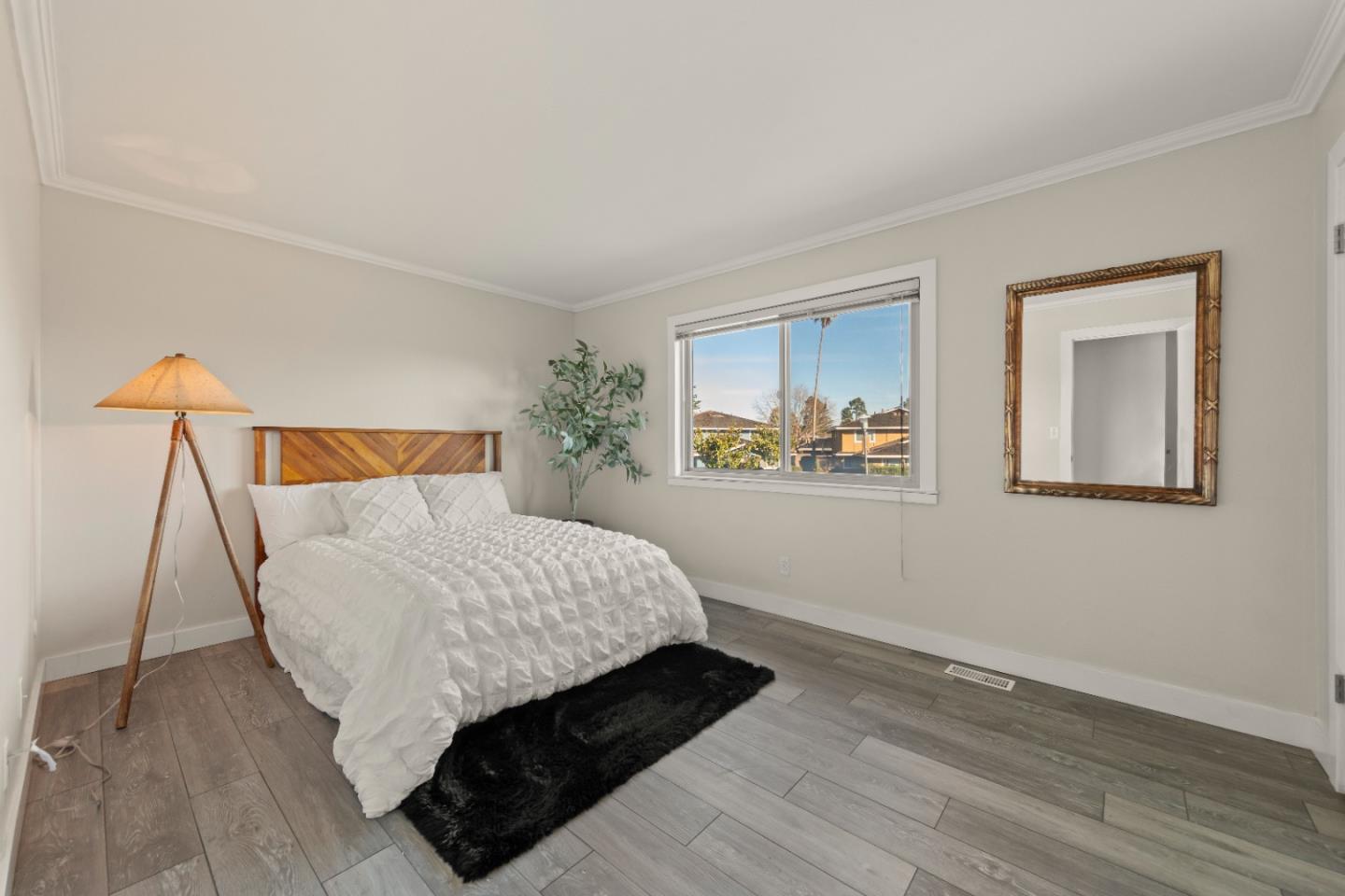 1415 Ruby CT 3