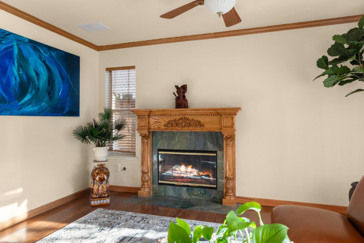 2354 Meadowlark DR