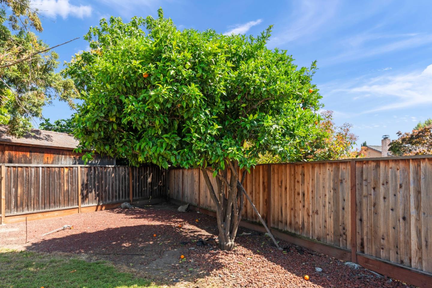 1527 Turriff Way