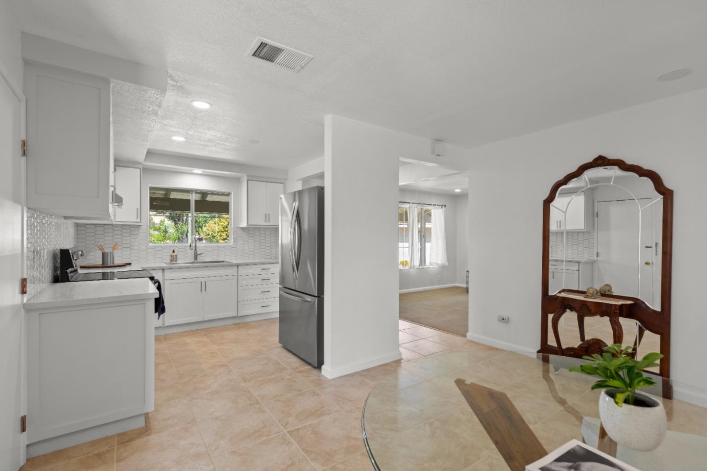 1527 Turriff Way