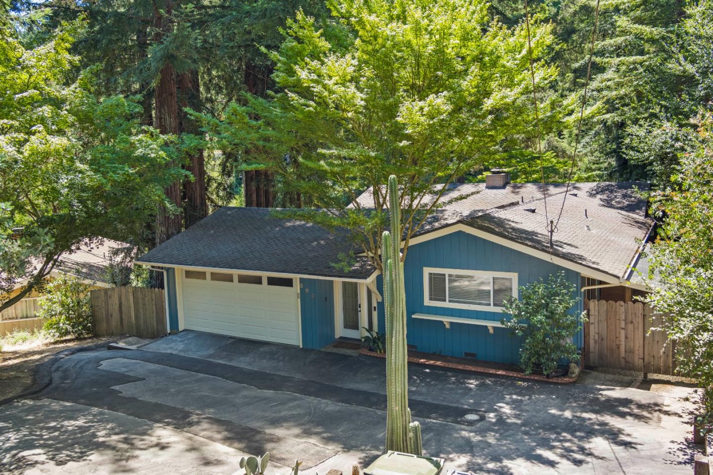 660 Dickinson Avenue