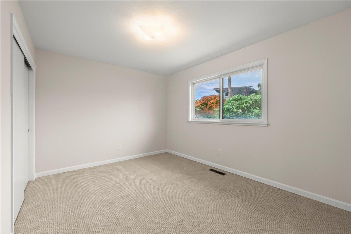 619 Middlefield Drive