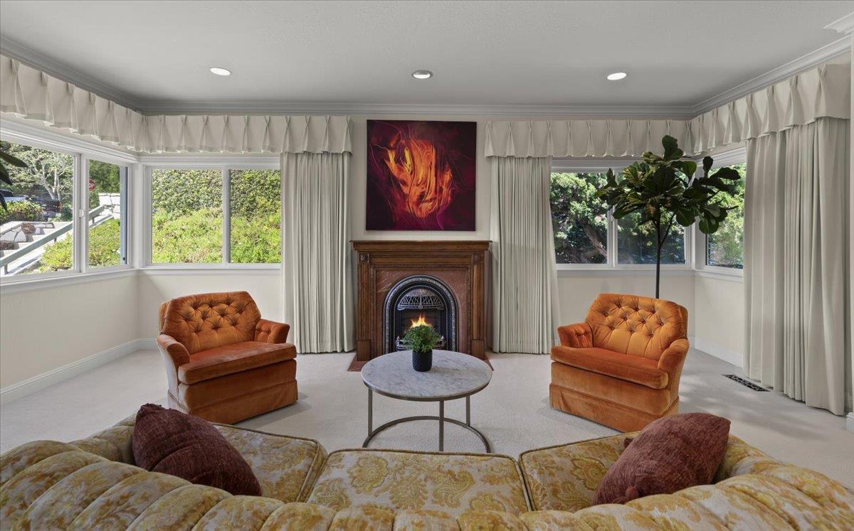 714 Clubhouse Drive