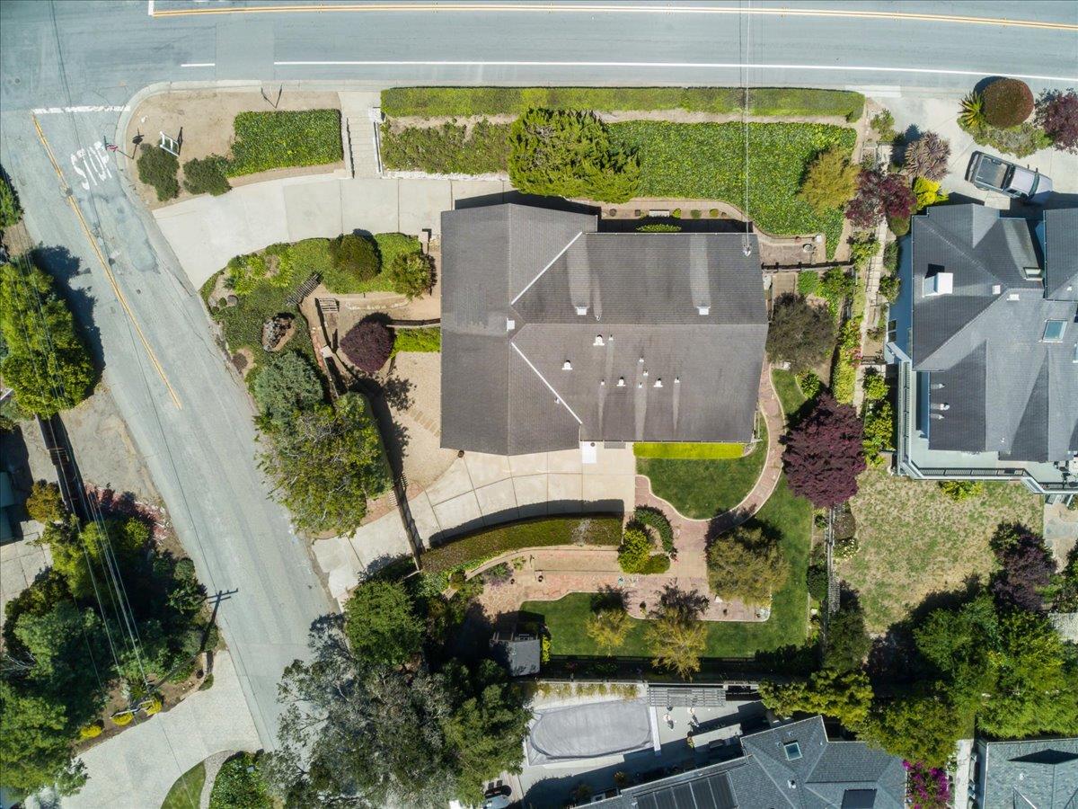 714 Clubhouse Drive