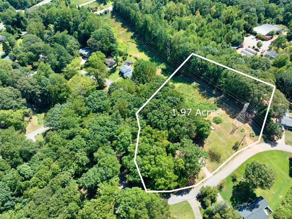 1883 Pine Tree Trail