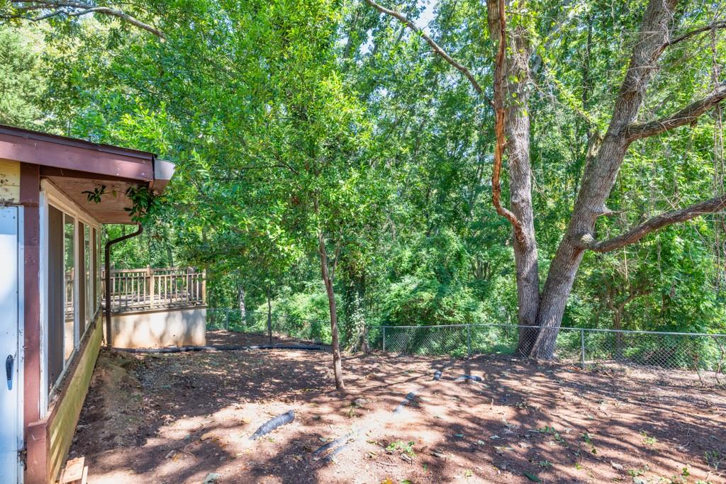 1883 Pine Tree Trail