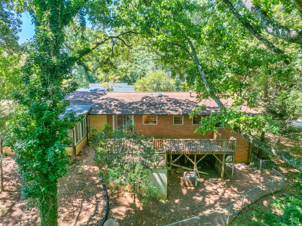 1883 Pine Tree Trail