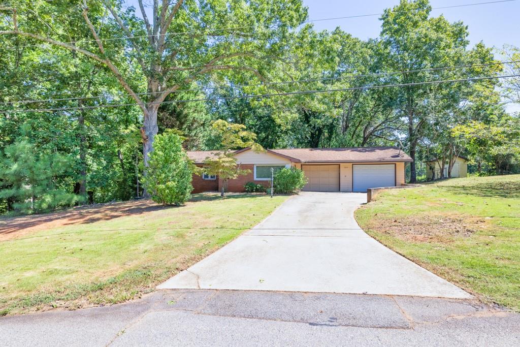 1883 Pine Tree Trail
