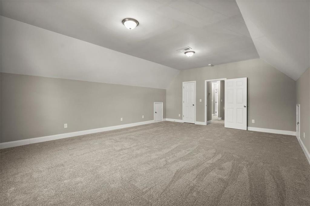 576 Rockwell Street SW