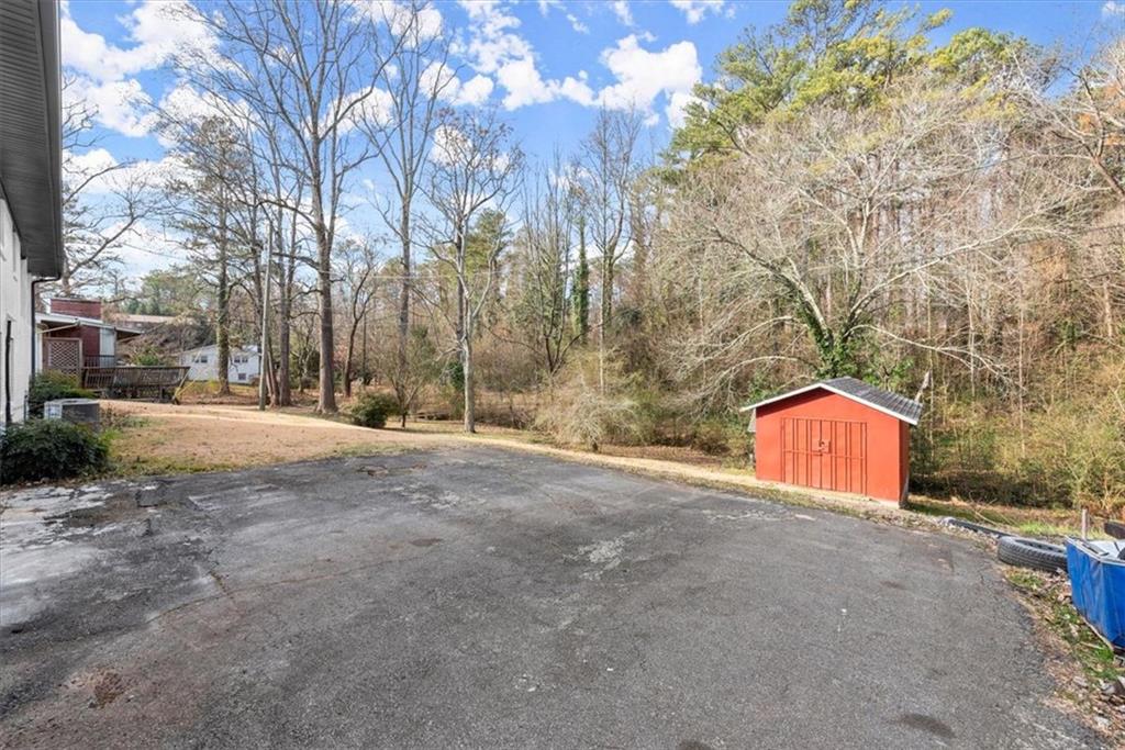 1955 E LAKE Drive