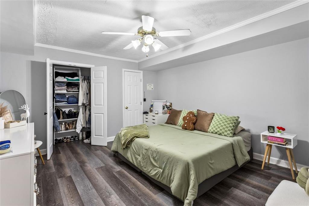 2077 ALCOVY TRACE Way