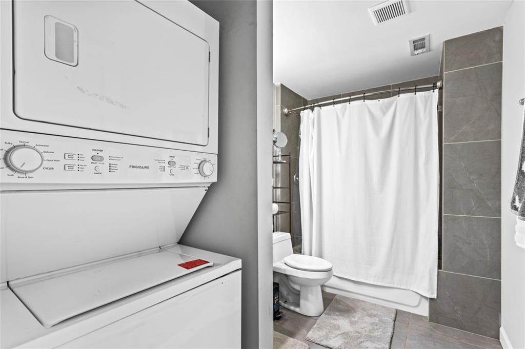 2077 ALCOVY TRACE Way