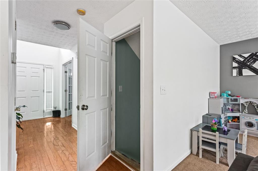 2077 ALCOVY TRACE Way