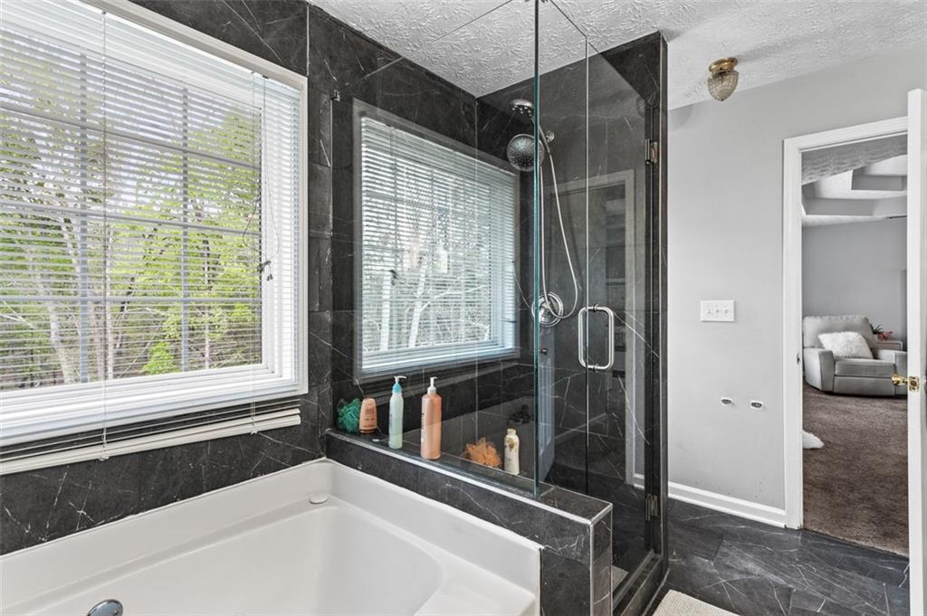 2077 ALCOVY TRACE Way