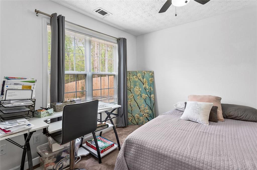 2077 ALCOVY TRACE Way