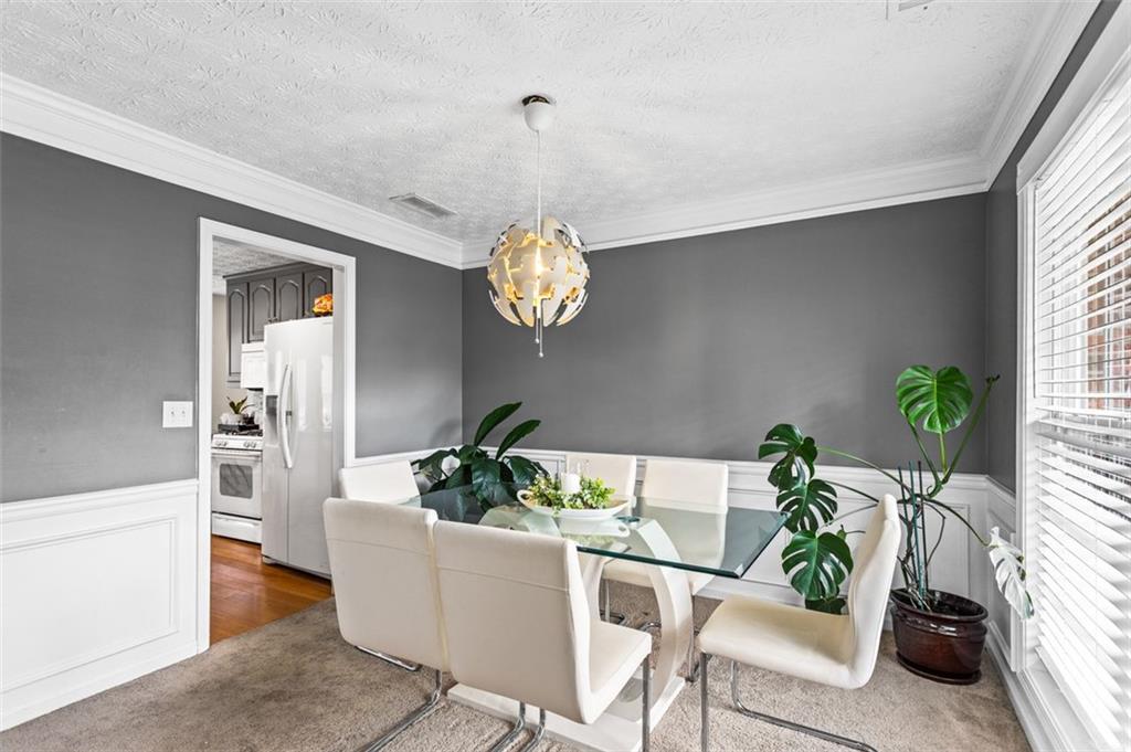 2077 ALCOVY TRACE Way