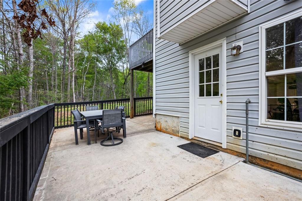 2077 ALCOVY TRACE Way