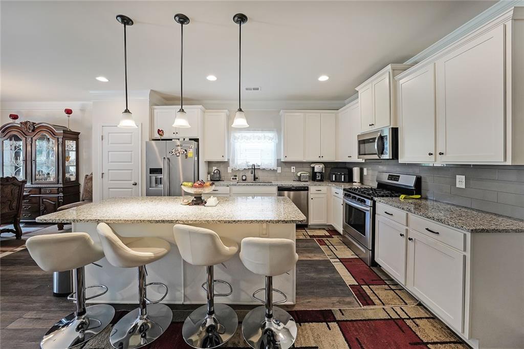 2209 Cedar Place Court