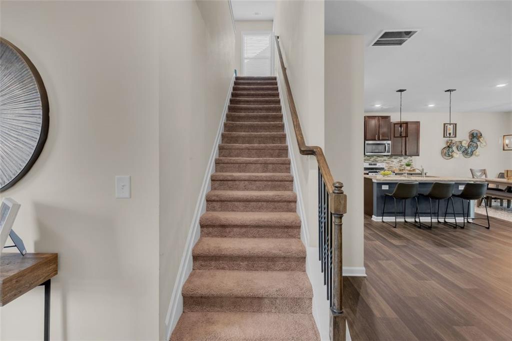 104 AUBURN CROSSING Way