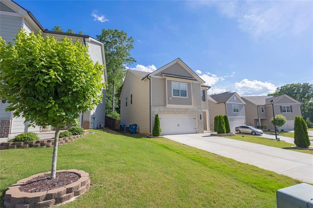 104 AUBURN CROSSING Way