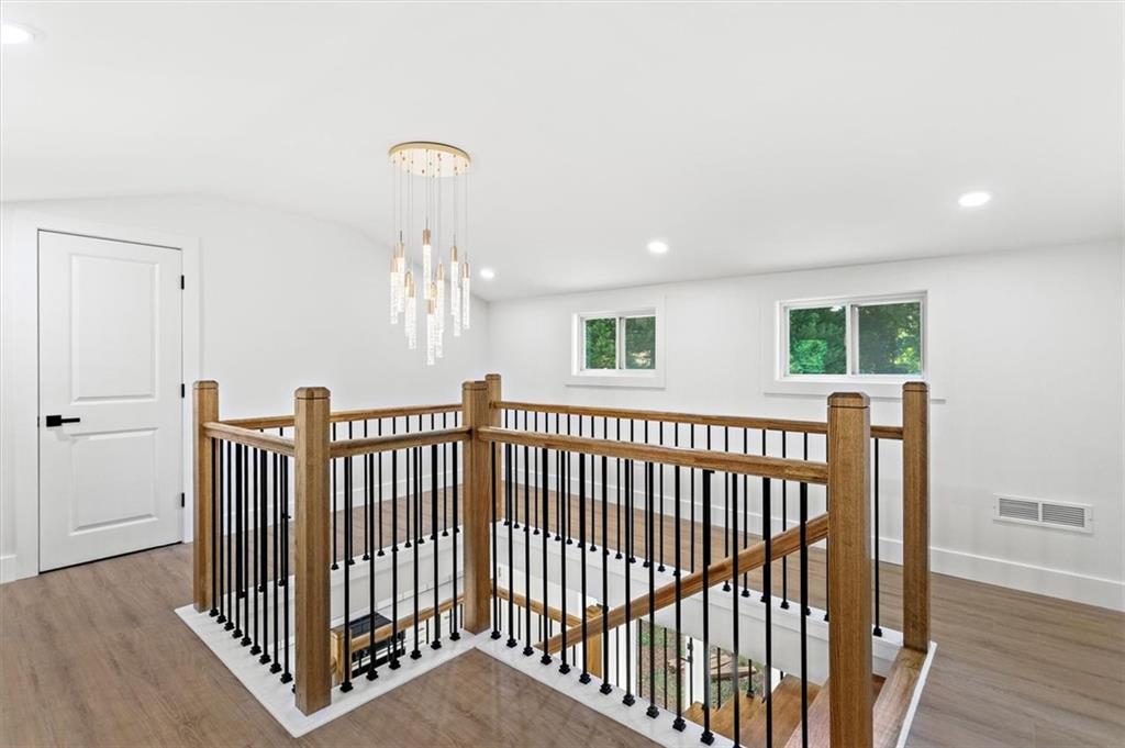 525 MEDLOCK Road