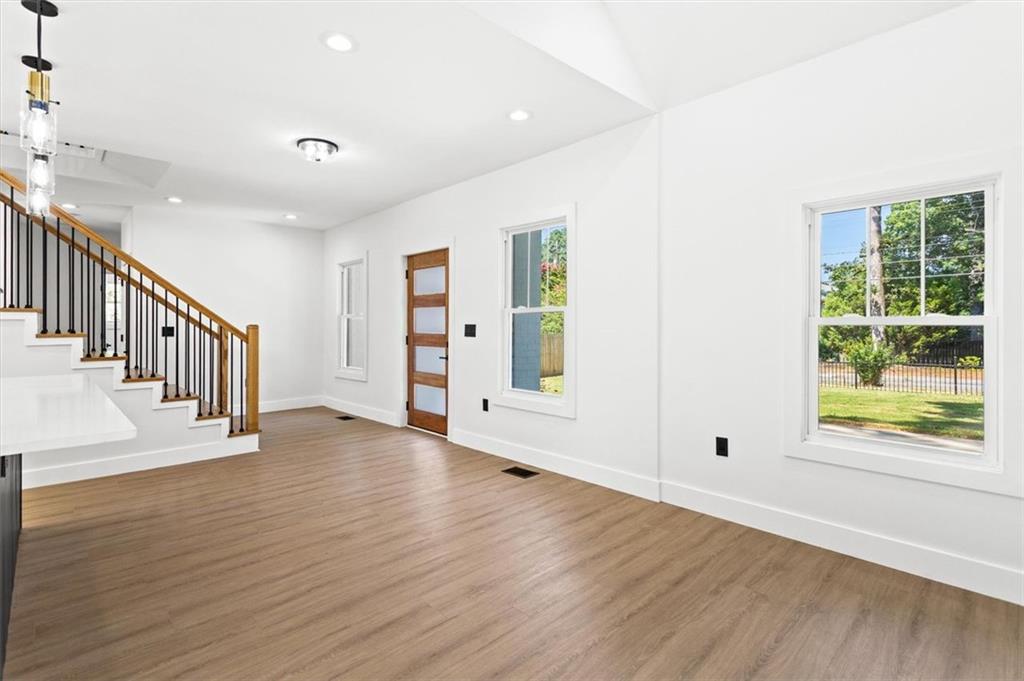 525 MEDLOCK Road