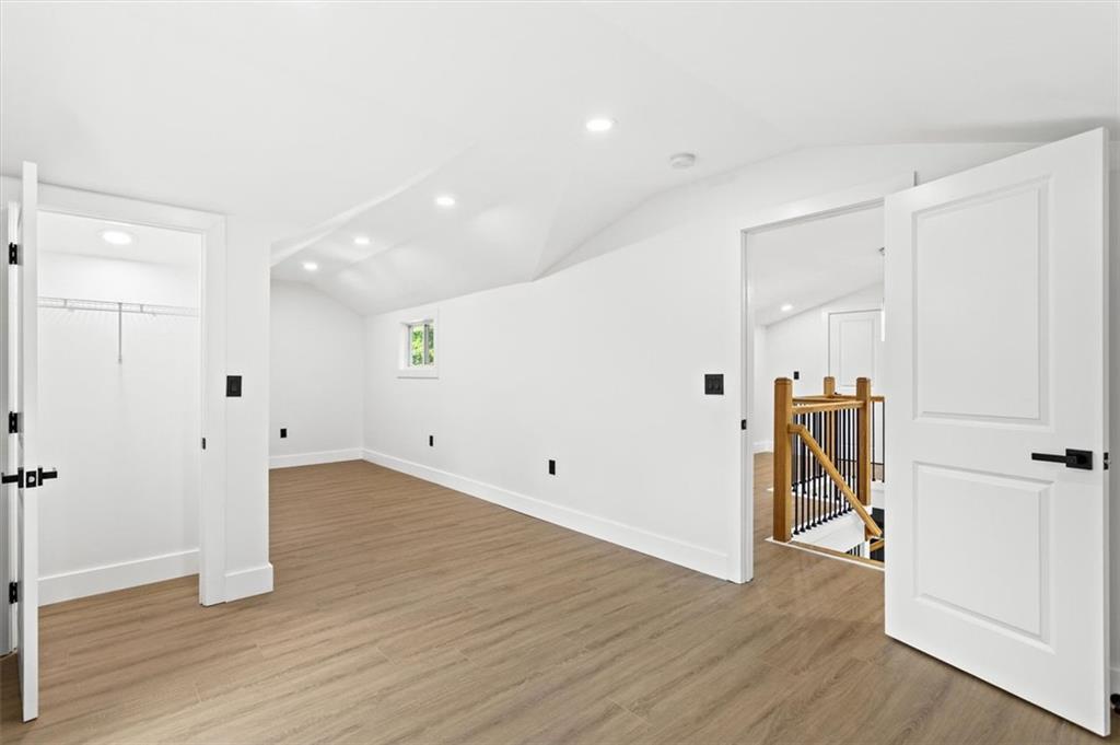 525 MEDLOCK Road