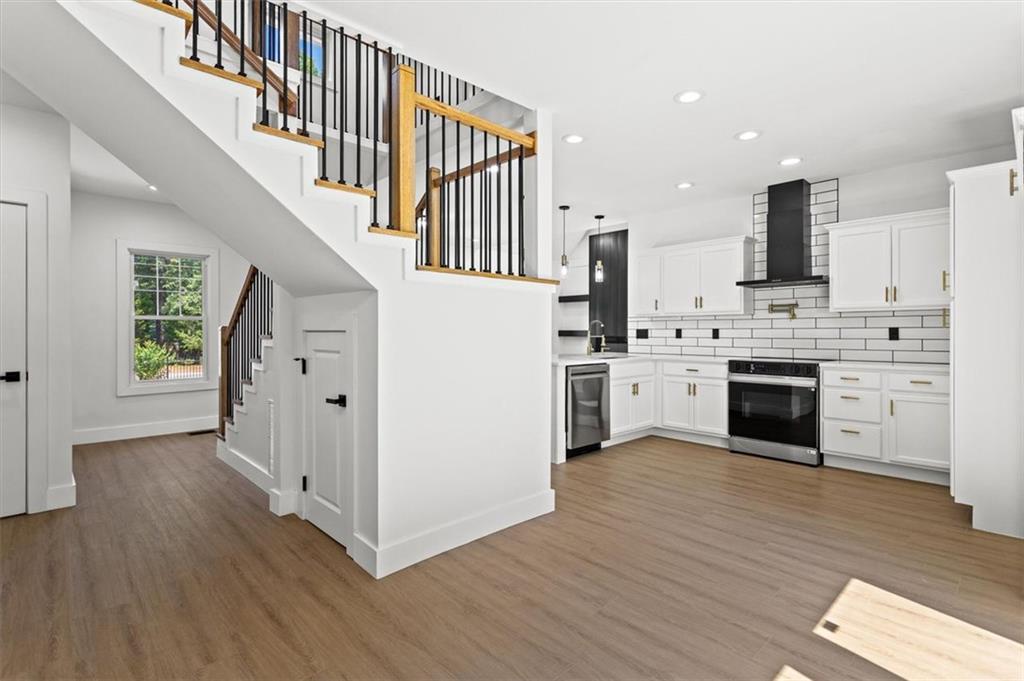 525 MEDLOCK Road