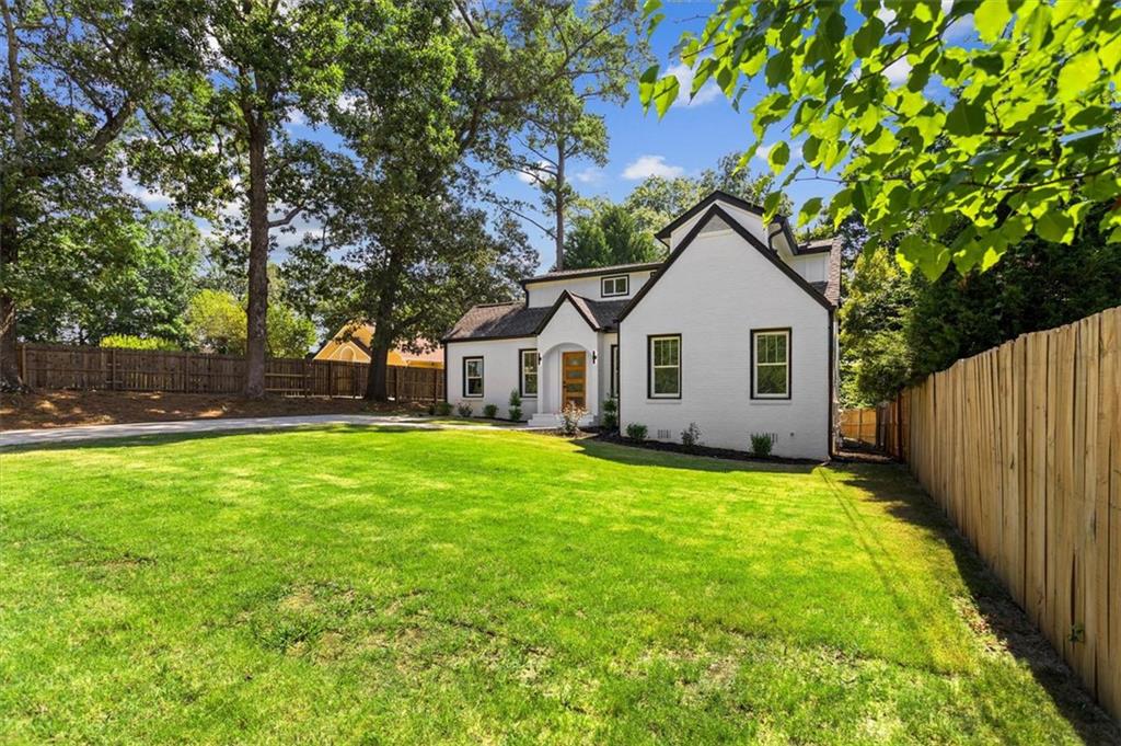 525 MEDLOCK Road