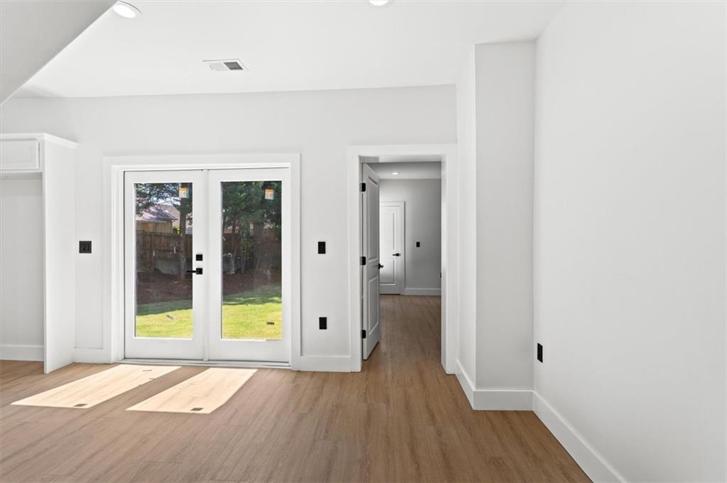 525 MEDLOCK Road