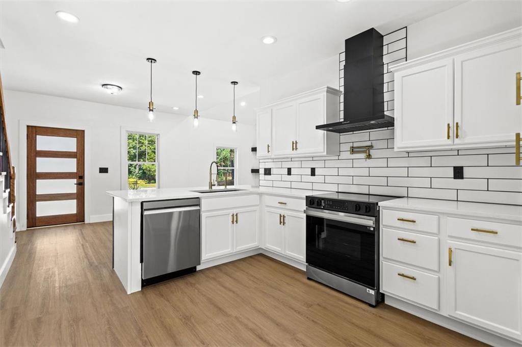 525 MEDLOCK Road