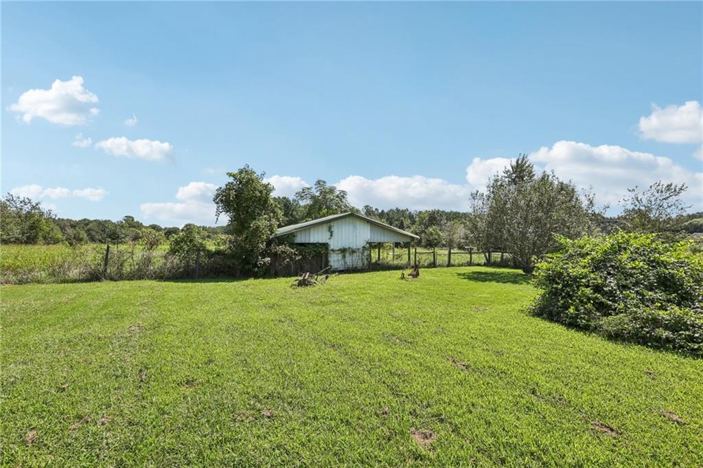 246 Queens Cemetery Road