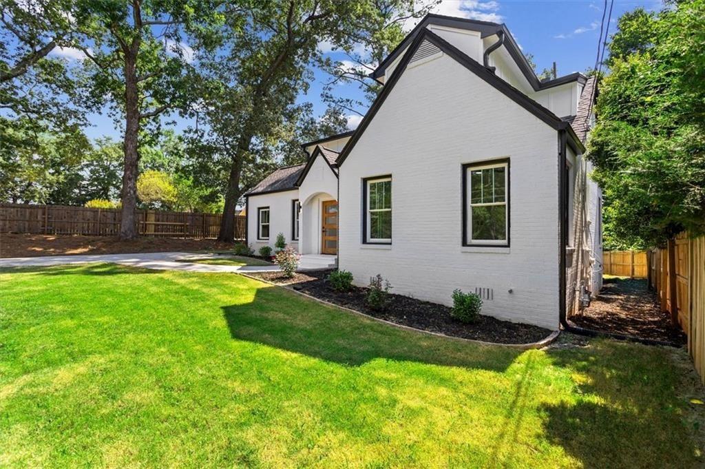 525 Medlock Road