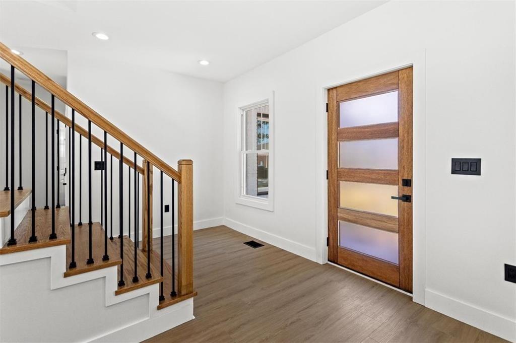 525 Medlock Road