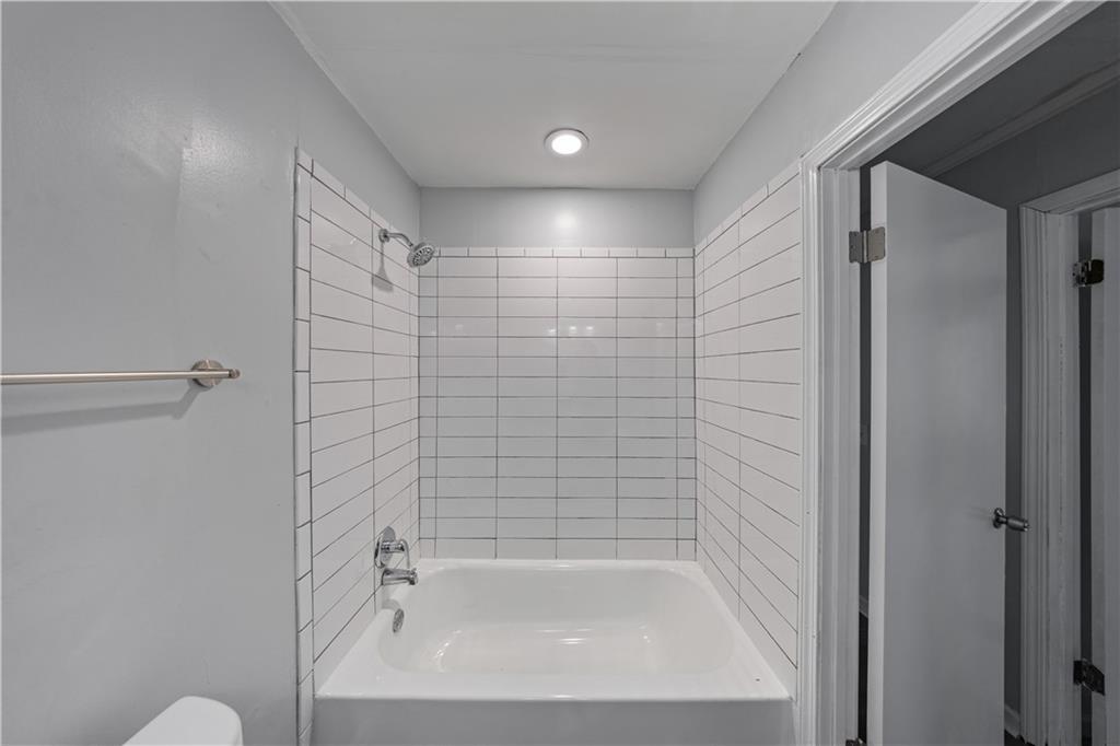 667 Alcovy forest Drive