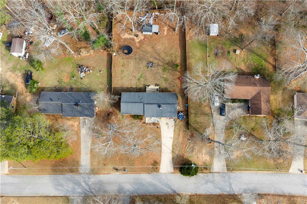 5720 Bob White Lane