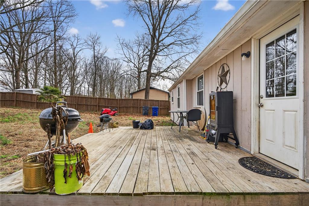 5720 Bob White Lane