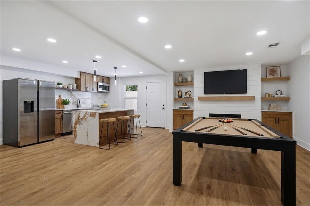 5614 Bunky Way
